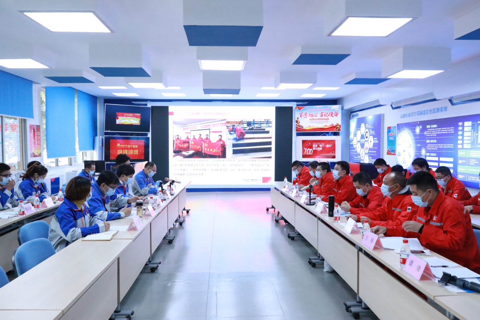 中石化西南石油机械厂到四川宏华汉正检测开展党建交流