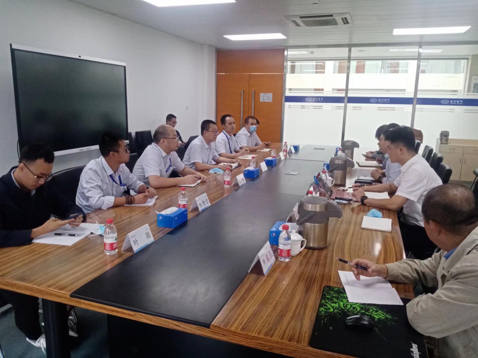 东方宏华汉正检测与东方物产签订检验检测技术服务框架协议